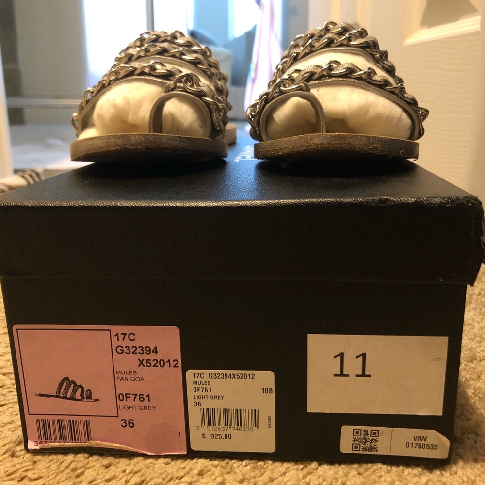 CHANEL Sandals